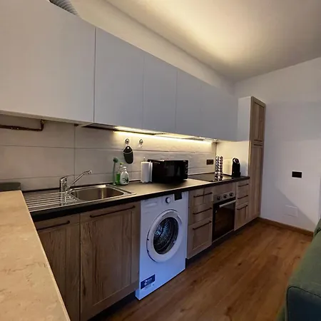 La Casa Di Pietro Apartment *